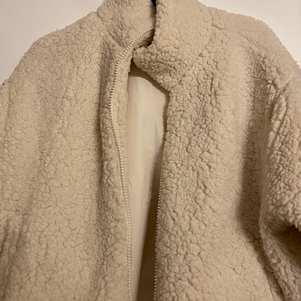 Stunning Jacket - Picture 2 of 4